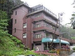杉の宿